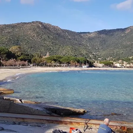 Avec Terrasse 2 Personnes Apartmán Le Lavandou