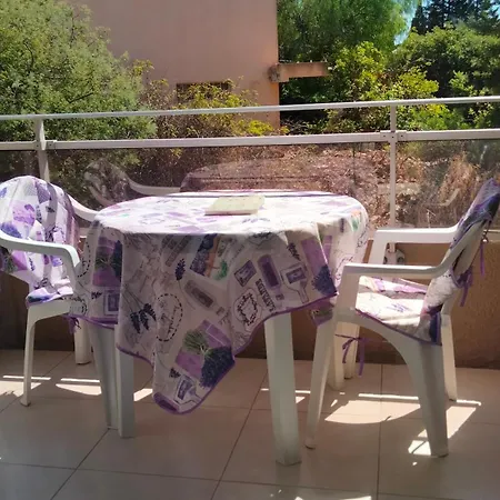 Avec Terrasse 2 Personnes アパート *