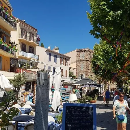 Avec Terrasse 2 Personnes Apartamento Le Lavandou