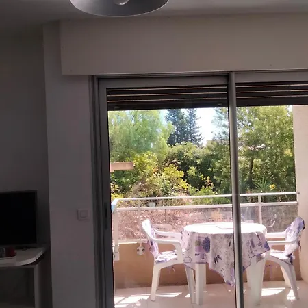 Avec Terrasse 2 Personnes * Le Lavandou