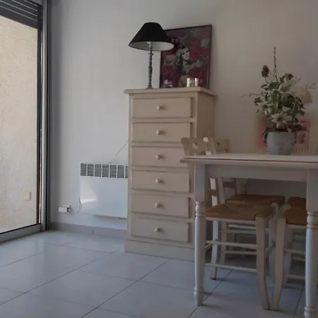 Avec Terrasse 2 Personnes * Le Lavandou